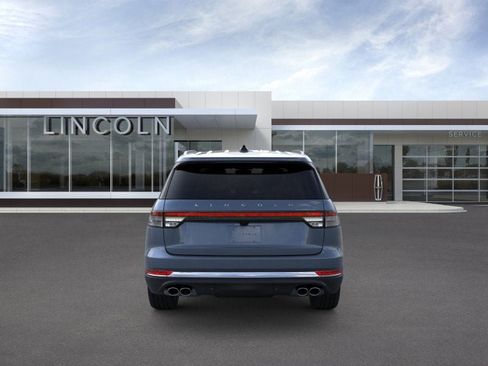 New 2026 Lincoln Aviator AWD image 7