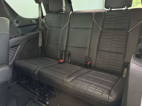 Used 2025 Cadillac Escalade V w/ LPO, ONYX Package AWD/4WD image 23