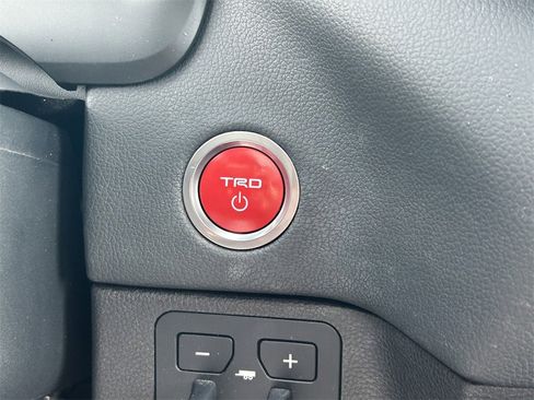 Used 2024 Toyota Sequoia TRD Pro image 38