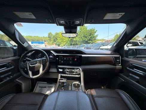 Used 2024 GMC Sierra 1500 Denali w/ Denali Reserve Package AWD/4WD image 23