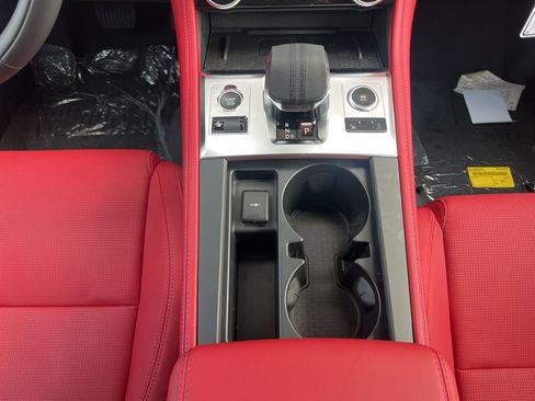 Used 2025 Jaguar F-PACE R-Dynamic S AWD/4WD image 26