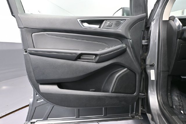 Used 2024 Ford Edge Titanium AWD/4WD image 14