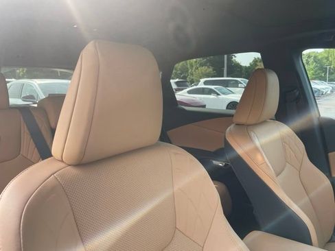 Used 2025 Lexus RX 350 Premium w/ Convenience Package AWD/4WD image 7