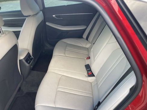 Used 2023 Hyundai Sonata Limited image 11