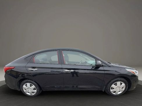 Used 2020 Hyundai Accent SE image 4