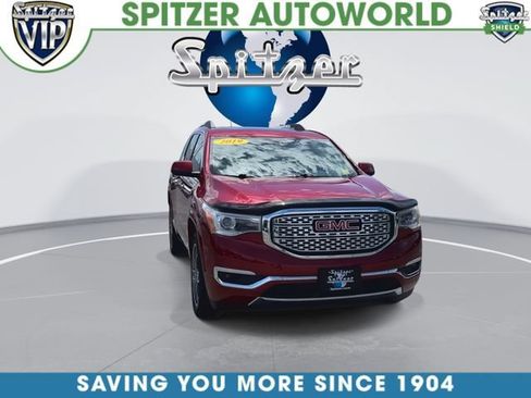 Used 2019 GMC Acadia Denali w/ Technology Package AWD/4WD image 3