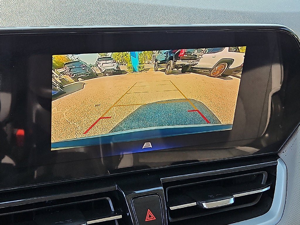 Used 2024 Chevrolet TrailBlazer LT w/ Driver Confidence Package FWD image 17
