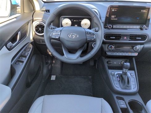 Used 2022 Hyundai Kona Limited w/ Winter Weather Package image 14