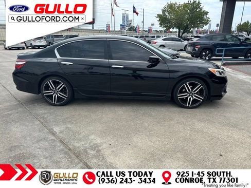 Used 2017 Honda Accord Sport Special Edition image 3