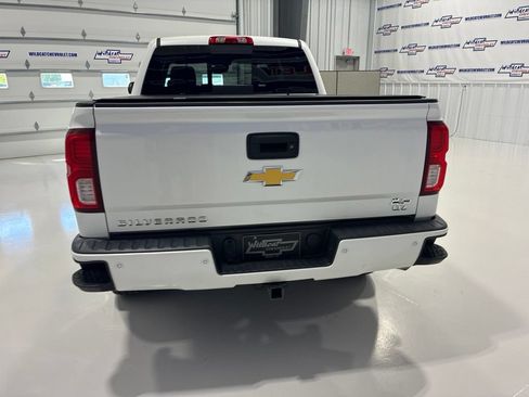Used 2017 Chevrolet Silverado 1500 LTZ Z71 w/ LTZ Plus Package AWD/4WD image 5