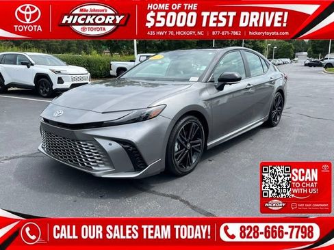 Used 2025 Toyota Camry XSE w/ Premium Plus Package FWD image 1