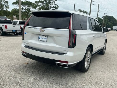 Used 2023 Cadillac Escalade Premium Luxury w/ Performance Package AWD/4WD image 11