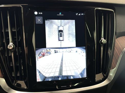 New 2026 Volvo V60 B5 Cross Country Plus w/ Climate Package image 18