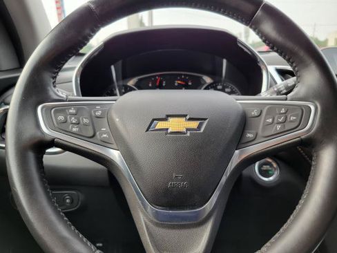 Used 2022 Chevrolet Equinox Premier AWD/4WD image 13