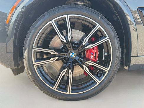 New 2026 BMW X5 M60i image 43