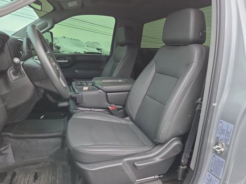 Used 2024 GMC Sierra 2500 Pro w/ Convenience Package image 10