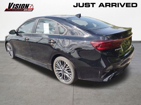 Used 2023 Kia Forte GT-Line FWD image 3