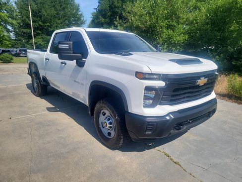 Used 2024 Chevrolet Silverado 2500 W/T w/ WT Fleet Convenience Package AWD/4WD image 7