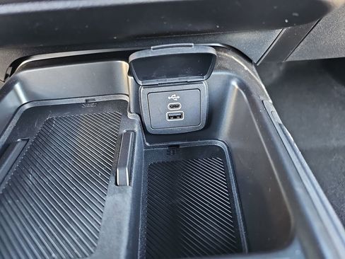 New 2026 Ford Bronco 4-Door image 24