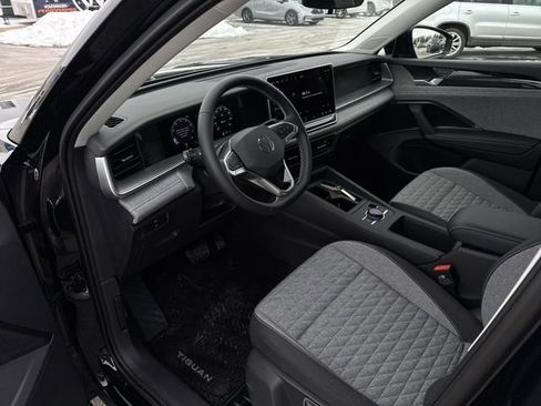 New 2026 Volkswagen Tiguan S AWD/4WD image 10