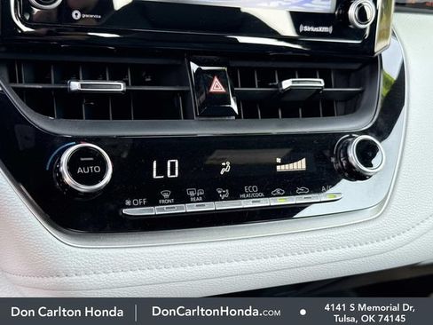 Used 2022 Toyota Corolla SE FWD image 18