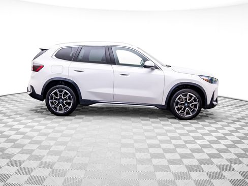Used 2025 BMW X1 xDrive28i w/ Convenience Package AWD/4WD image 6