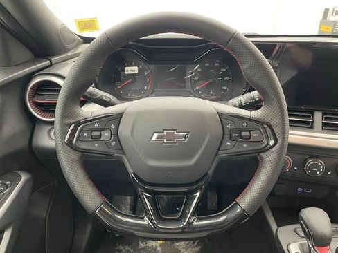 New 2026 Chevrolet Trax RS w/ Driver Confidence Package image 10