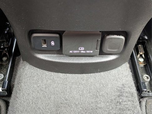 Used 2024 Chevrolet Malibu LT FWD image 11