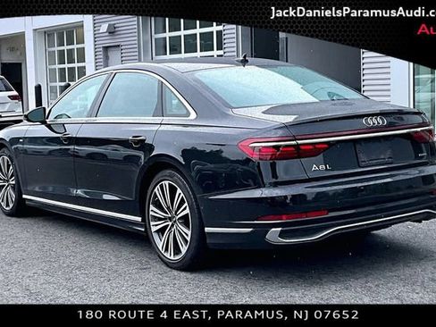 Certified 2022 Audi A8 L 3.0T AWD/4WD image 10