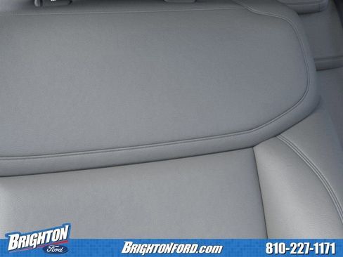 New 2026 Ford Expedition Active AWD/4WD image 16