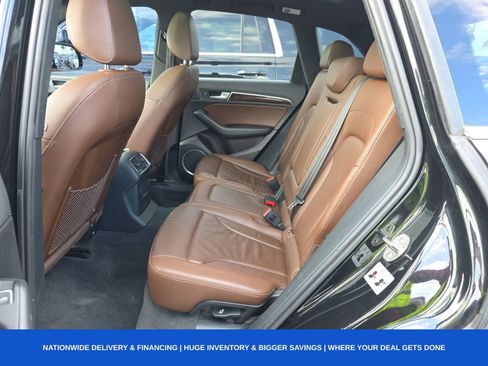 Used 2017 Audi Q5 2.0T Premium Plus w/ Technology Package image 14