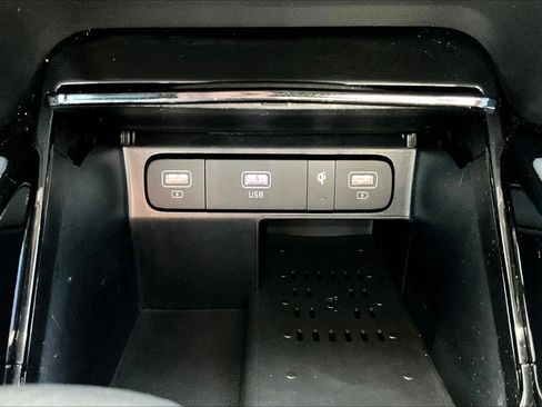 Used 2022 Kia Sorento SX image 17