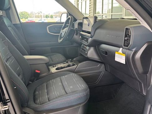 New 2025 Ford Bronco Sport Heritage image 9