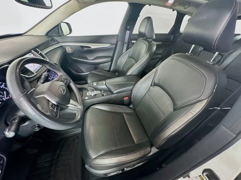 Used 2020 INFINITI QX50 Sensory w/ Climate Package image 13