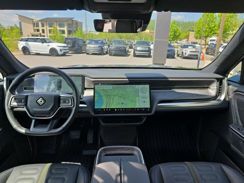 Used 2026 Rivian R1S Adventure image 17