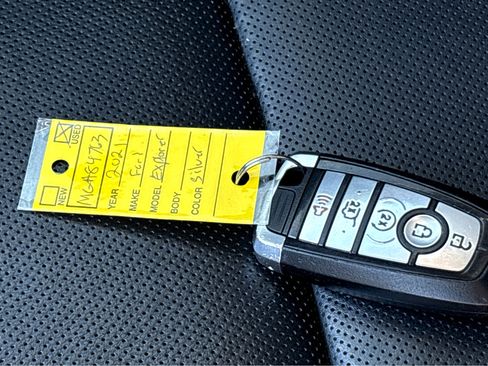 Used 2021 Ford Explorer Limited w/ Equipment Group 301A image 27