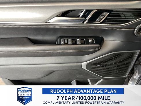 Used 2023 Jeep Wagoneer Series II image 4