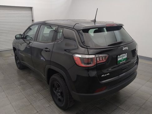Used 2020 Jeep Compass Sport AWD/4WD image 5