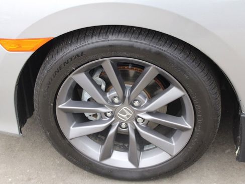 Used 2020 Honda Civic EX image 11