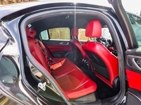 Used 2020 Alfa Romeo Giulia w/ Quick Order Package 22K Sport image 30