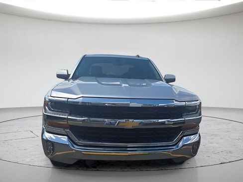 Used 2018 Chevrolet Silverado 1500 LT w/ All Star Edition AWD/4WD image 9