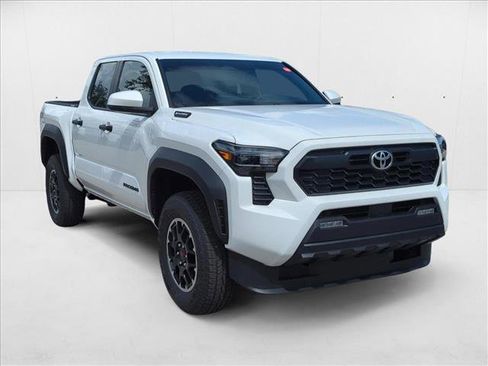 New 2025 Toyota Tacoma TRD Off-Road image 7