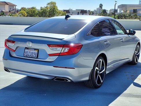 Used 2022 Honda Accord Sport image 4