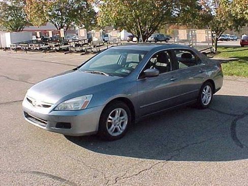 Used 2007 Honda Accord SE image 4