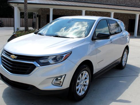 Used 2020 Chevrolet Equinox LT image 20