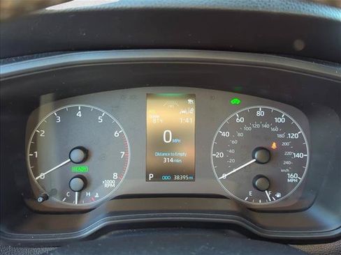 Used 2025 Toyota Corolla Cross AWD Hybrid image 16