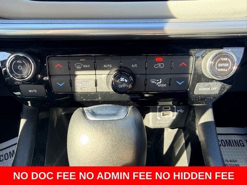 Used 2025 Jeep Compass Limited AWD/4WD image 15