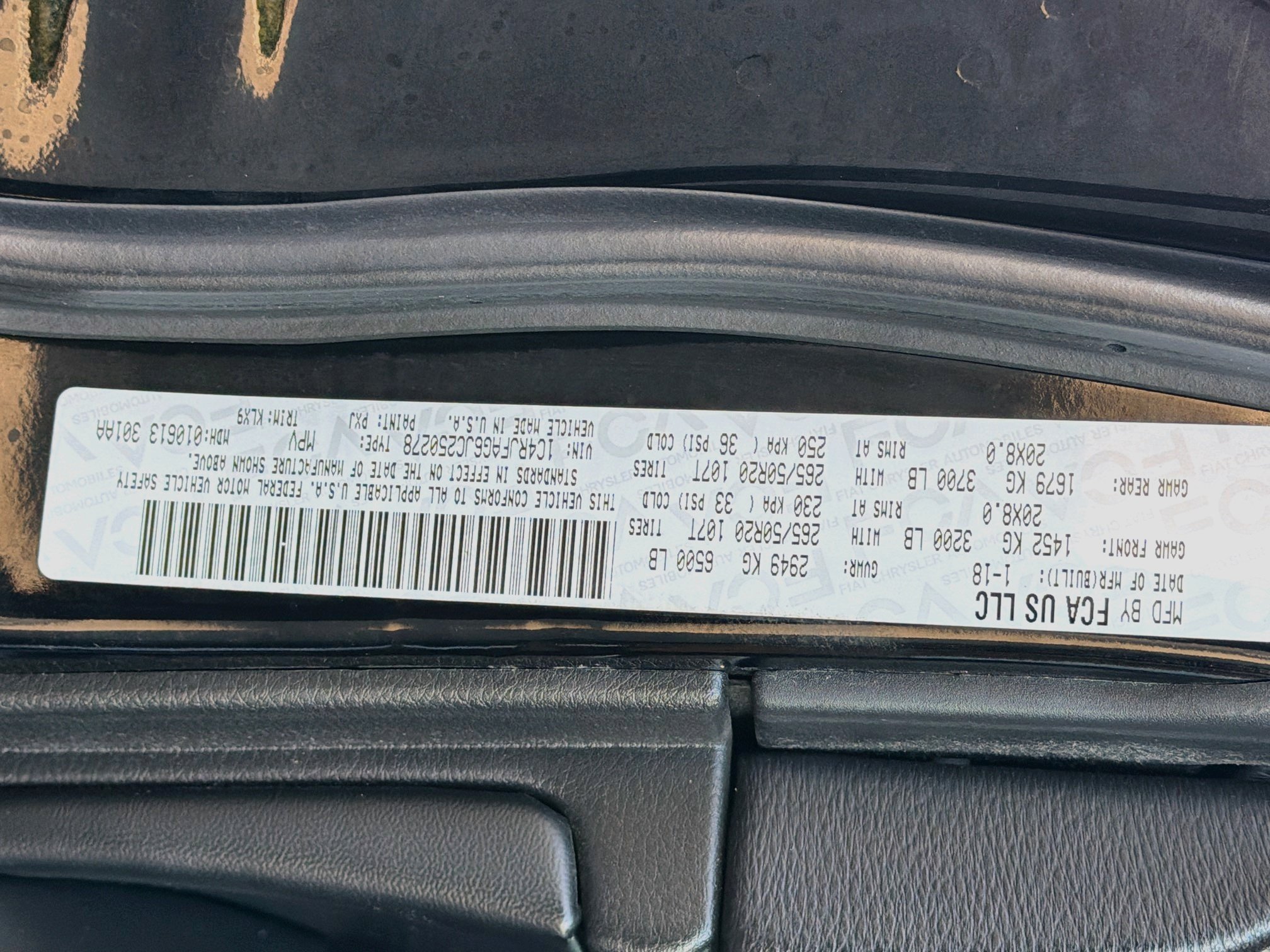 Used 2018 Jeep Grand Cherokee Altitude AWD/4WD image 12