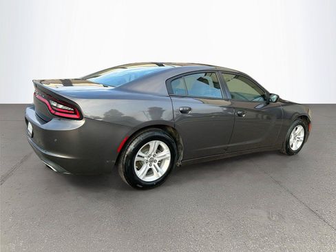 Used 2023 Dodge Charger SXT RWD image 4