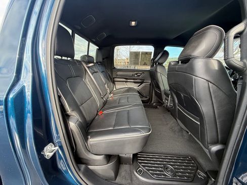 Used 2022 RAM 1500 Limited w/ Cold Weather Group image 16